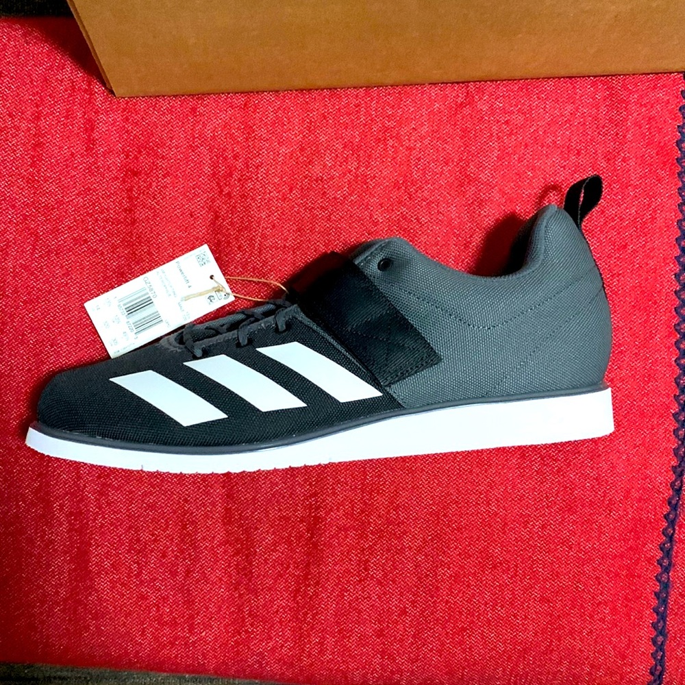Adidas powerlift 4 shoes size 14 brand new